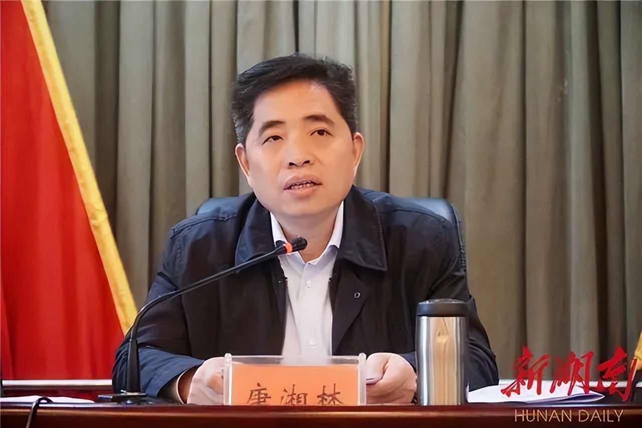 中华人民共和国监察部（厅官搞权色钱色交易）