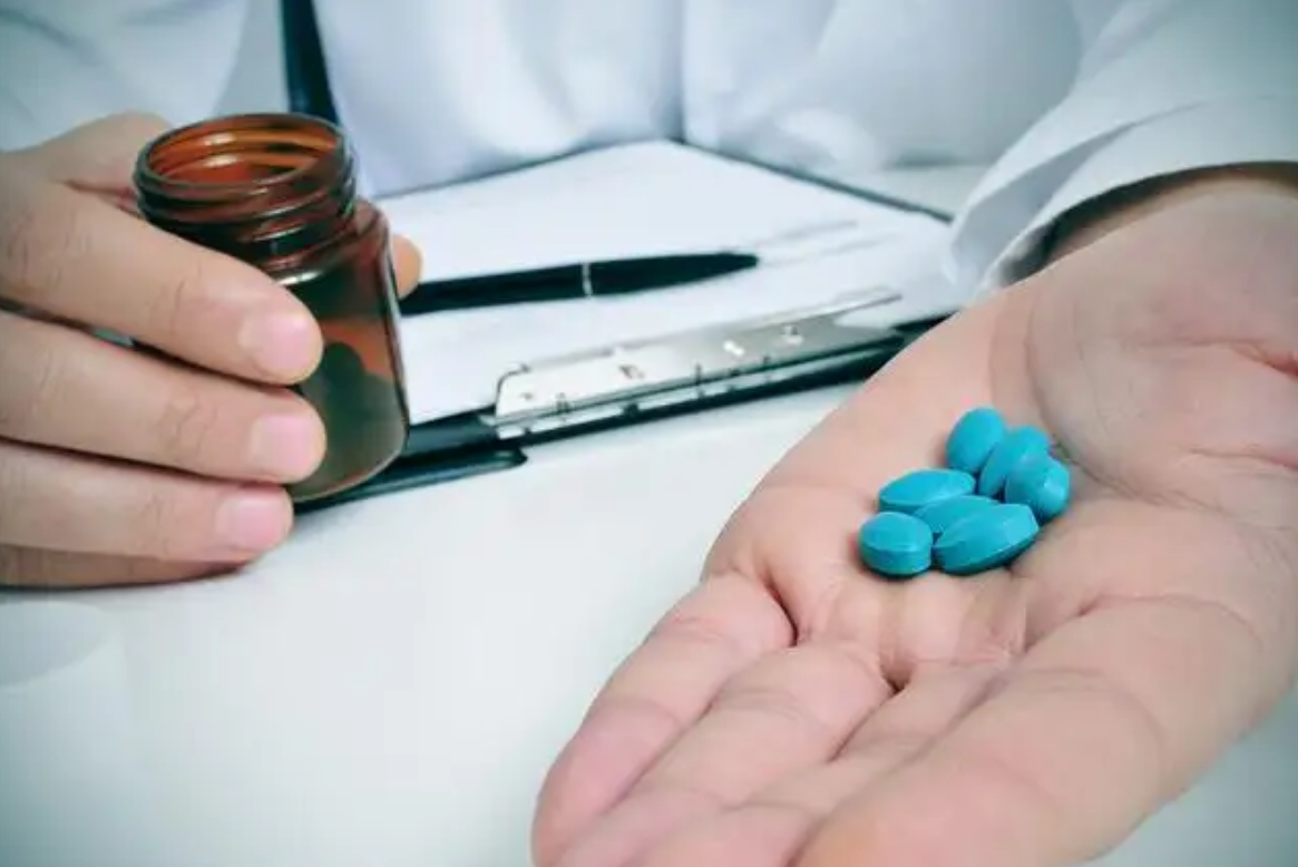 湖南00后女孩“试药”赚快钱，试一次9000元：不想工作，但需要钱