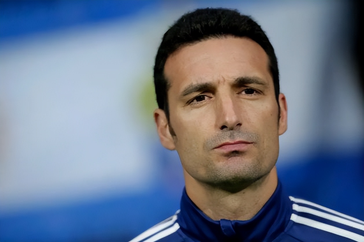 俱乐部教练世界杯期间（6位卡塔尔世界杯主帅，曾作为球员参加了02世界杯，他们都是谁？）