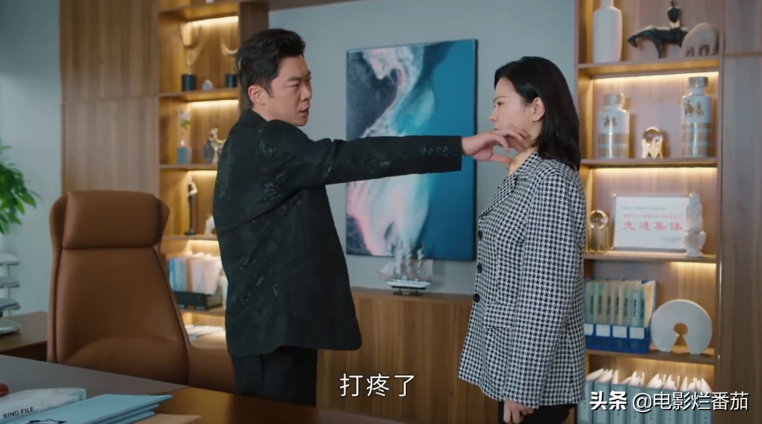 给《幸福到万家》演员排座次：赵丽颖第2，刘威第1实至名归