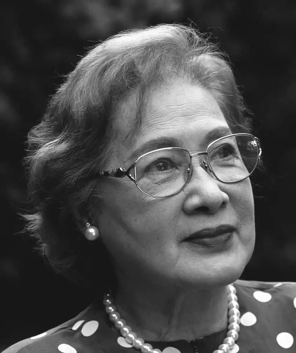 百岁人民艺术家秦怡离世，众星发文悼念，与齐白石、老舍齐名