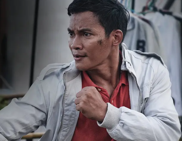 泰国拳王托尼贾(泰国巨星托尼贾广东寻根!