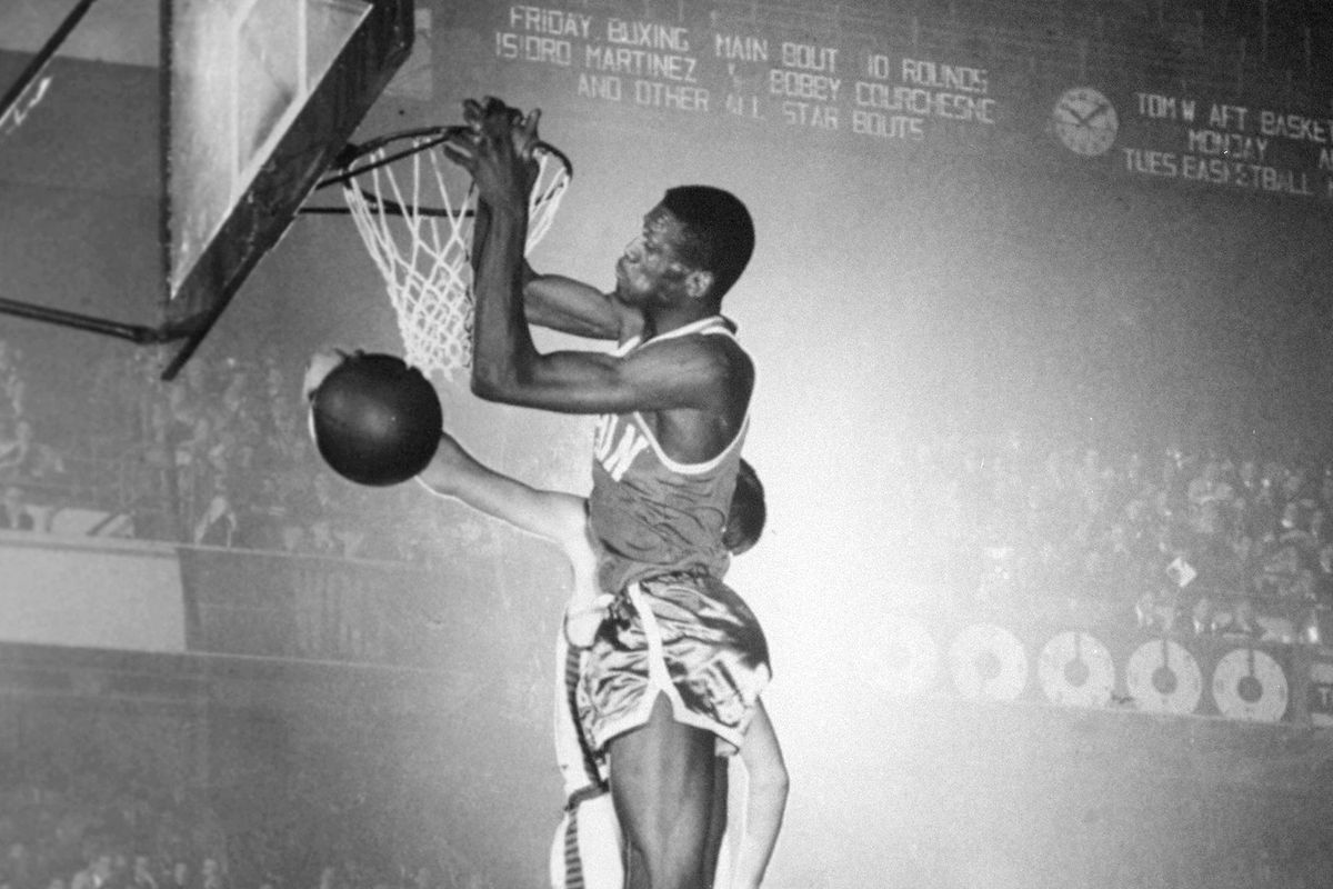 nba穿11號的有哪些人（比爾·拉塞爾：6號傳奇制霸內線，11冠奠定綠色不敗王朝！）