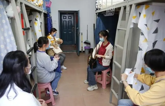 大学生“校外租房”成普遍现象，不是贪图享受，而是另有原因