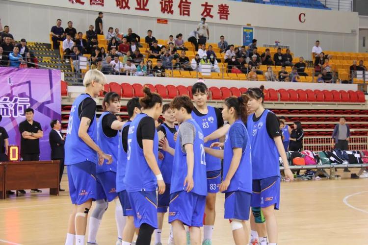 WCBA积分榜！四川女篮7连胜锁定头名，内蒙古队定格第二