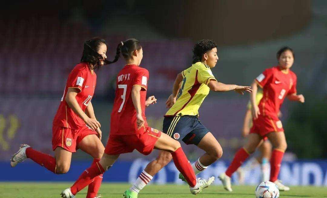 中国女足6(6-5！超级黑马涉险进决赛，创历史纪录，中国女足U17八强实力)