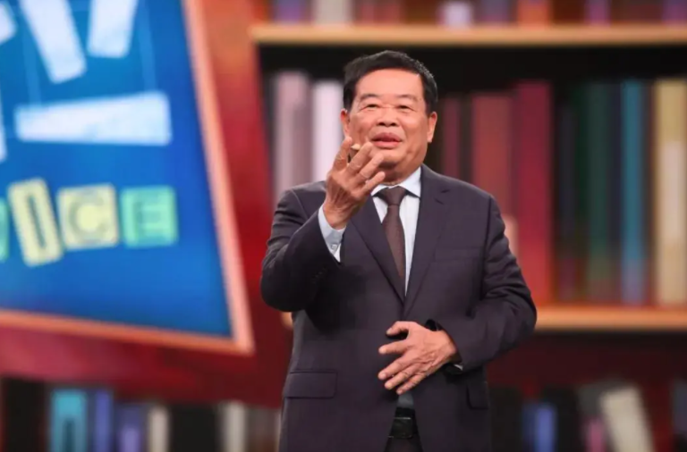 玻璃行业王者曹德旺（曹德旺坦言没有借助哥哥的任何资源）
