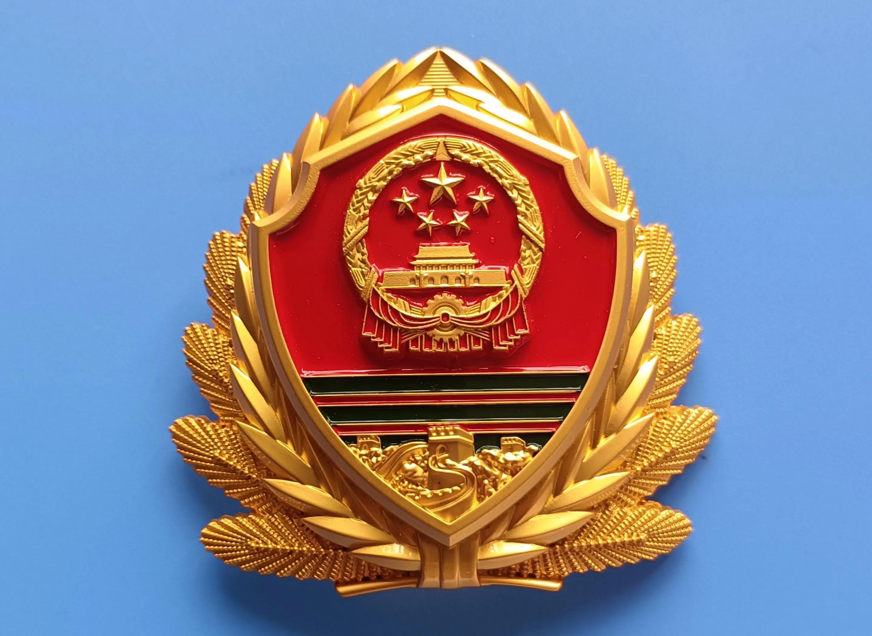 图:21式市武警中队帽徽 毛启国摄我国地方公安中队是伴随着新中国的