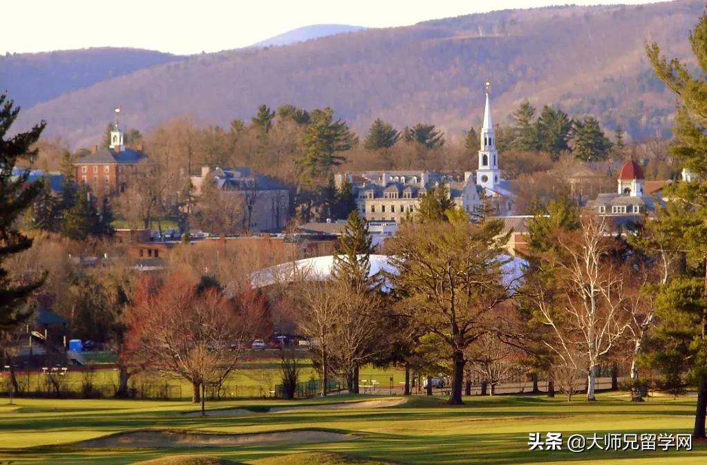 录取不到1%！留学生挤破头的美国“玉米地”大学，究竟有何魅力？
