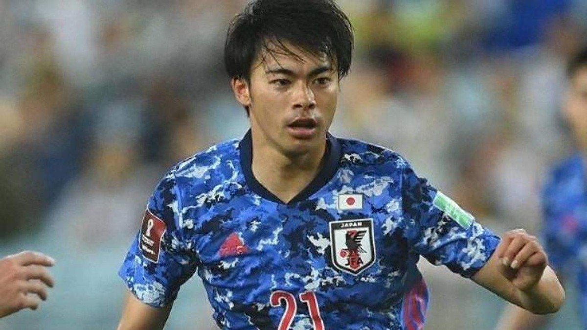 日本五大联赛球员数量(日本队公布世界杯26人名单：前锋线很强，其他几个位置一言难尽)