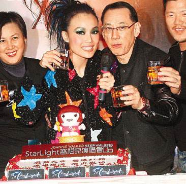 21年前，曾志伟深夜遭5名大汉殴打，背后的真相远比你想得还复杂