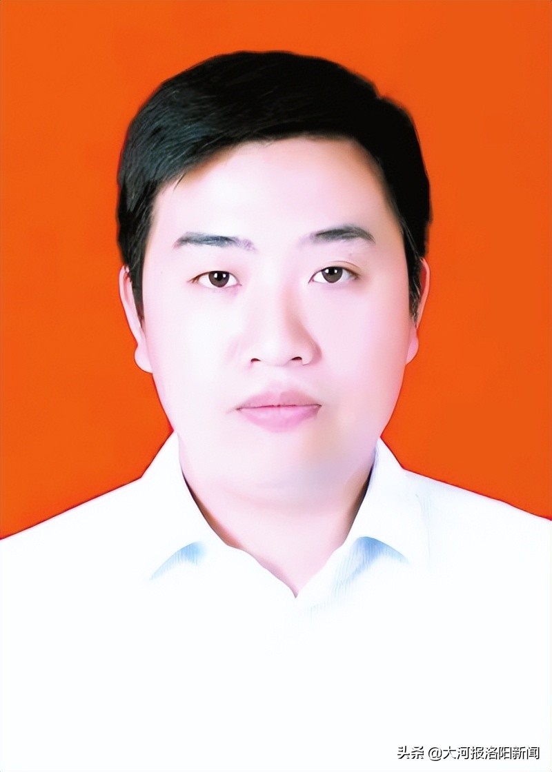 洛陽市孟津區(qū)第一中學(xué)的耕耘者(圖7) 洛陽市孟津區(qū)第一中學(xué)的耕耘者(圖7)