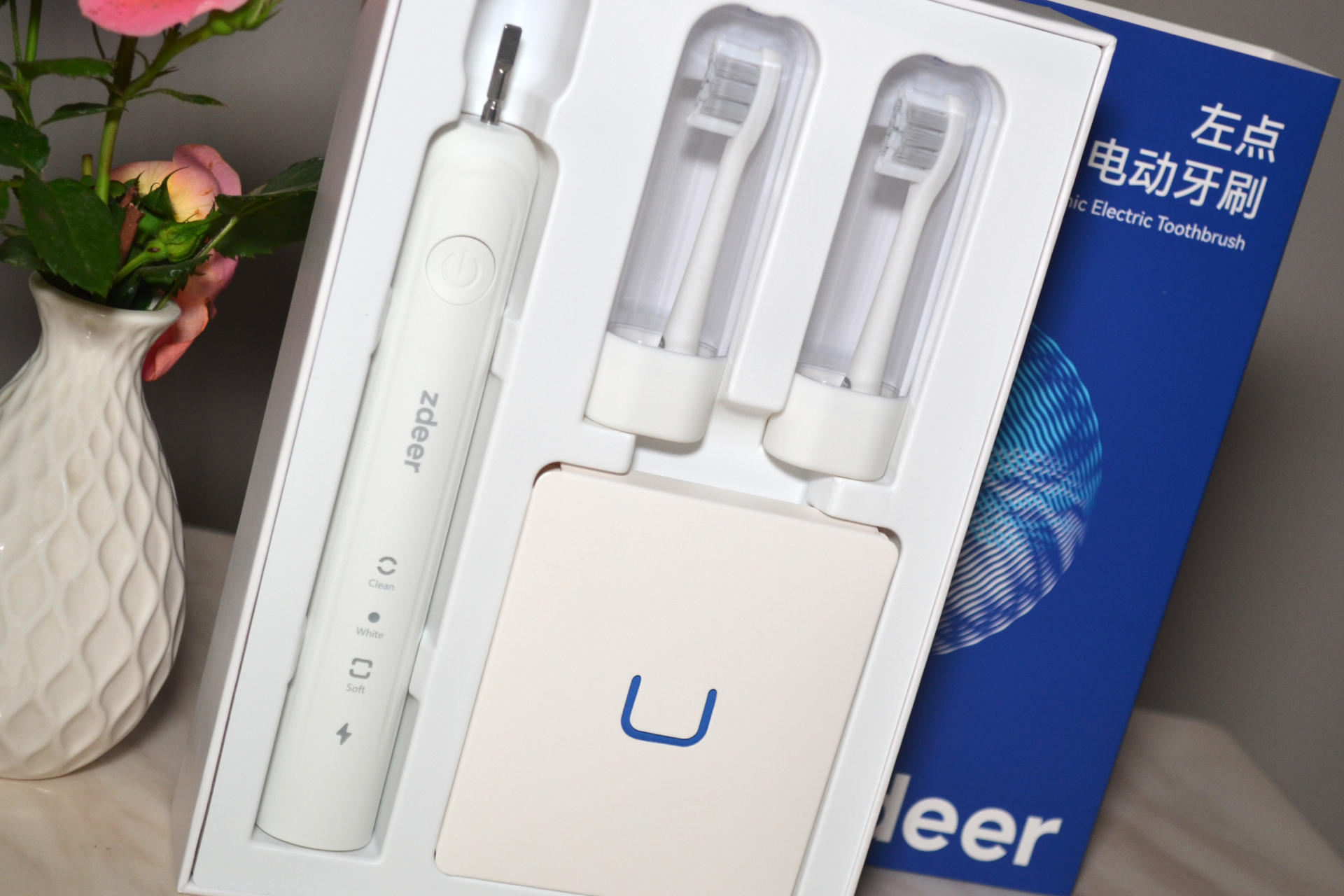 zdeer左点声波电动牙刷 为爱呵护牙齿健康