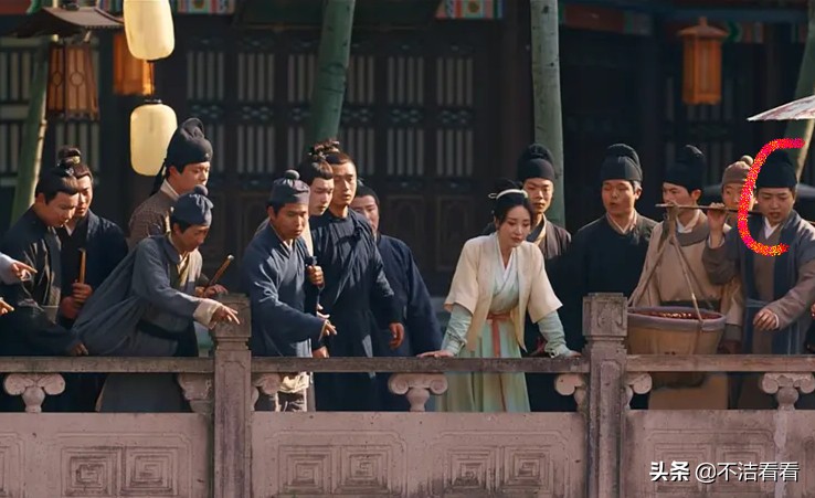 《梦华录》中的顶级配角，从路人到榜眼，出演十几个角色