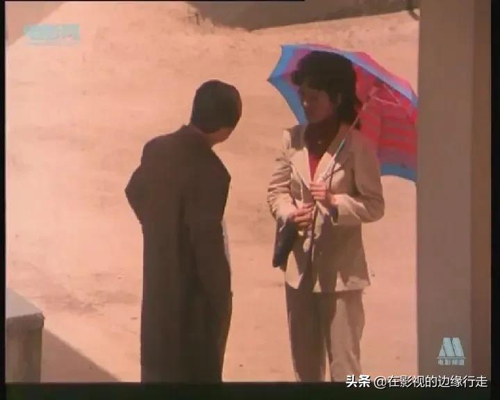 《神女峰的迷雾》——初看悬疑片，再看政治片，原来是个爱情片