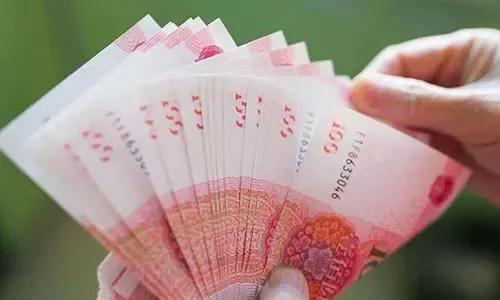 工資過萬的人多不多？