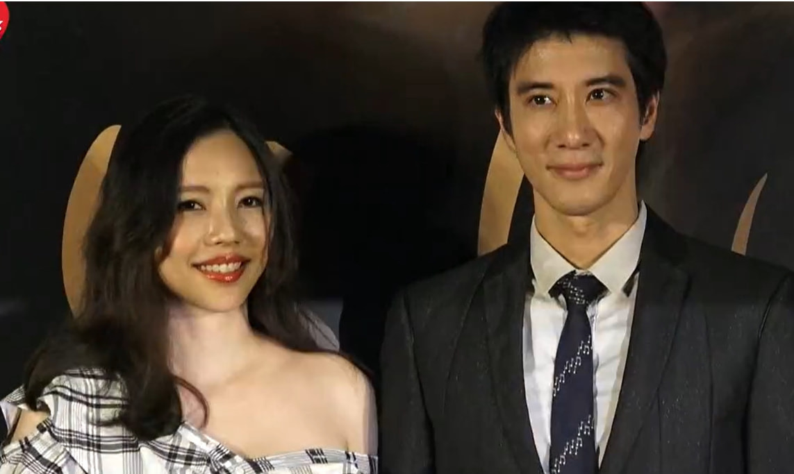 李靓蕾控诉王力宏出轨引哗然，众多细节都对上了，章泽天吃瓜点赞