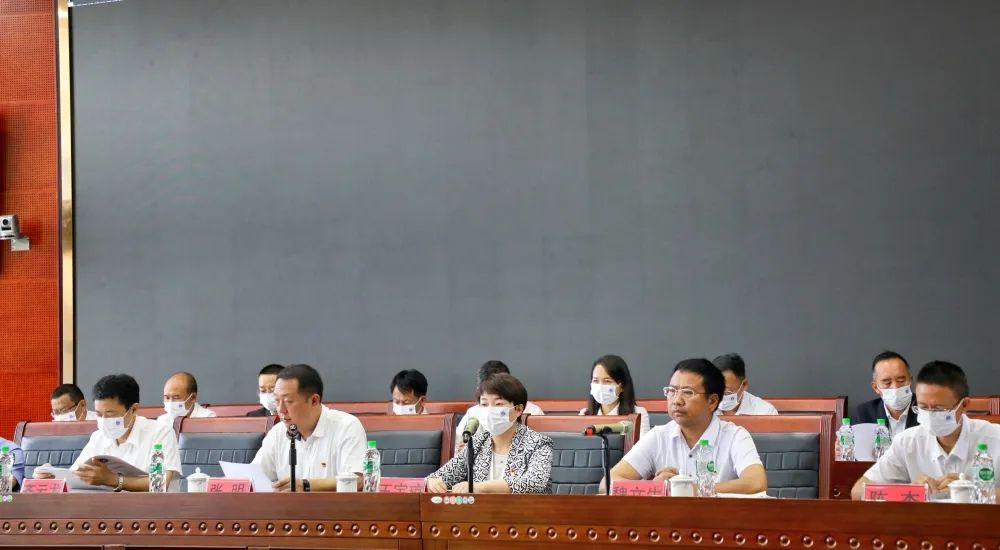 普洱市律师协会第六次律师代表大会开幕