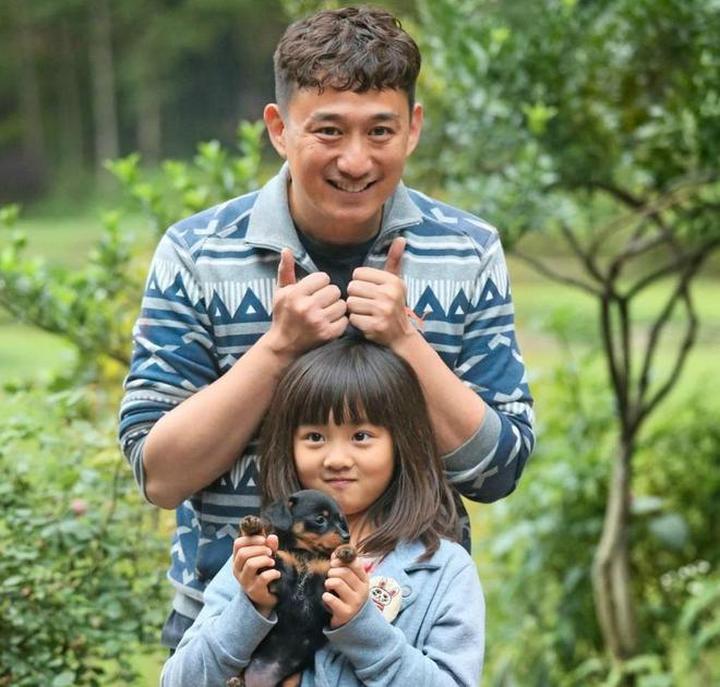 少年初长成！杨威晒儿子杨阳洋8年前后对比照 盘点《爸爸去哪儿2》几位明星小孩现状