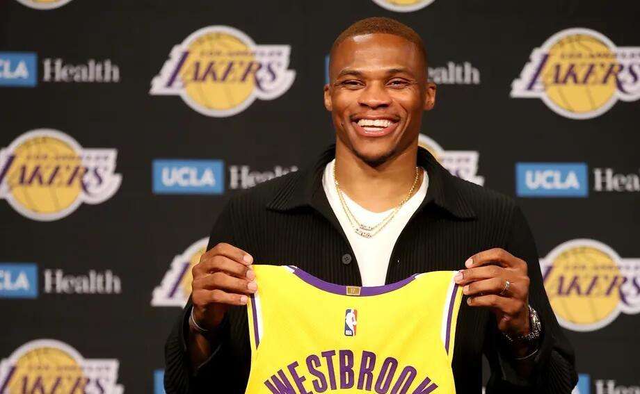 nba突破性控卫有哪些额（盘点：NBA现役十大控球后卫，威少垫底，利拉德跌出前三）