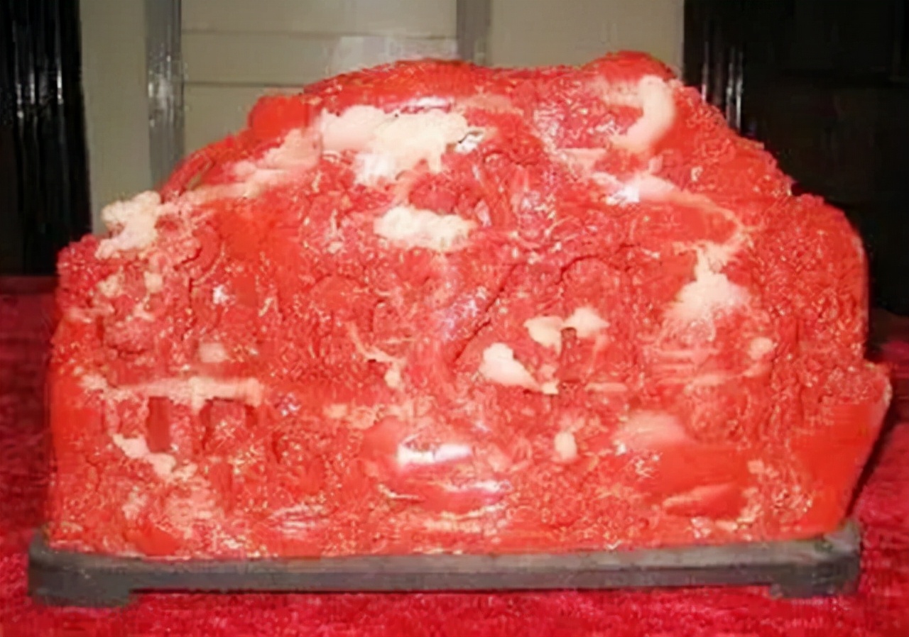 内蒙古贪官花2000万买石头，虚假报销46万，儿子生活费也公款报销