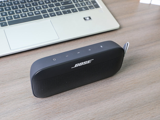 户外首选：便携小巧音质出色Bose SoundLink Flex蓝牙扬声器体验