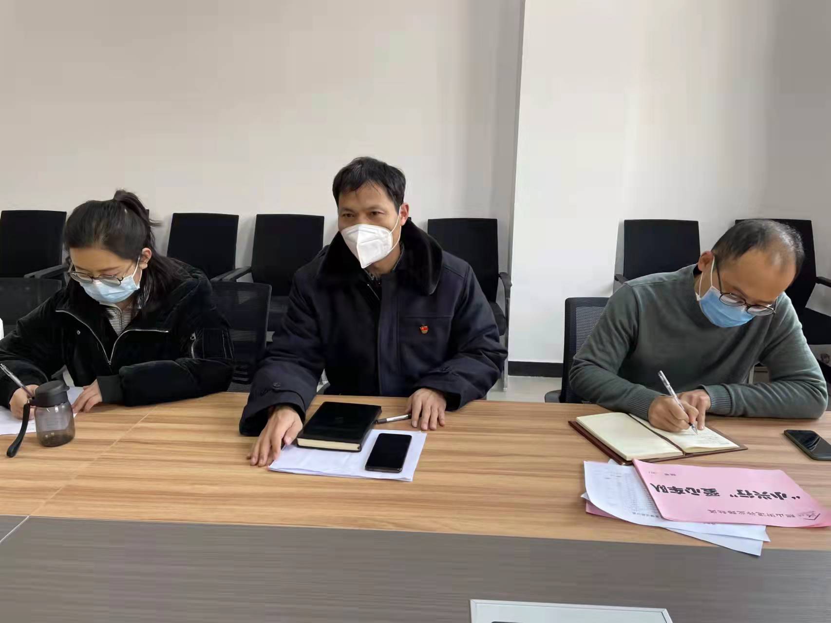 发挥党员模范作用 服务群众做好疫情防控——西安市临潼区检察院红杉郡临时党支部开展疫情防控工作纪实