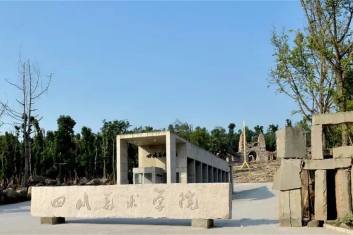 9大美术学院2022年招生人数变化！广美扩招最多，谁又在减招呢？