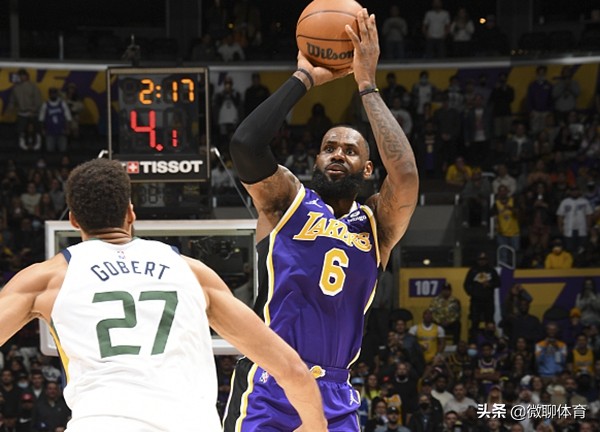 今日NBA战报结果(NBA战报：勇士被绝杀近5战4负 浓眉伤退老詹末节15分湖人逆转爵士)