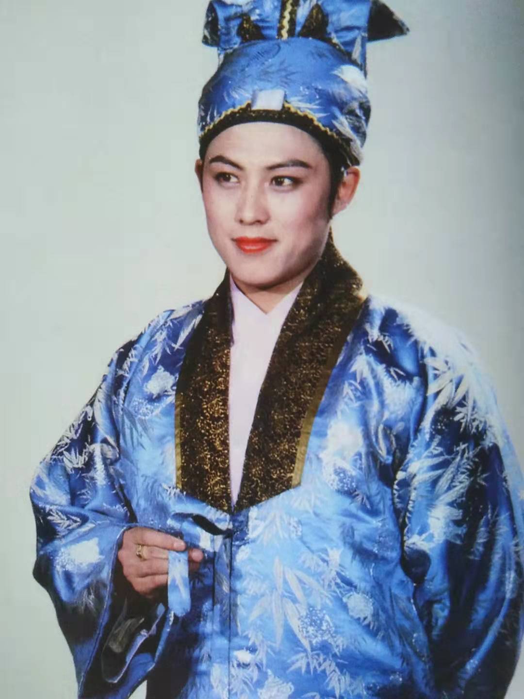 邢夫人替丈夫说媒，贾母为何斥责贾琏？原来是贾赦惹下的祸