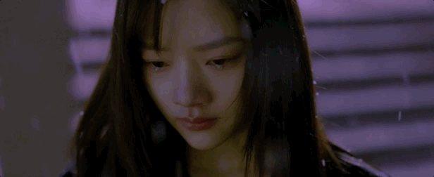 4.6分成“票房冠军”，剧情全靠旁白，只剩狗血金句，他凭什么？