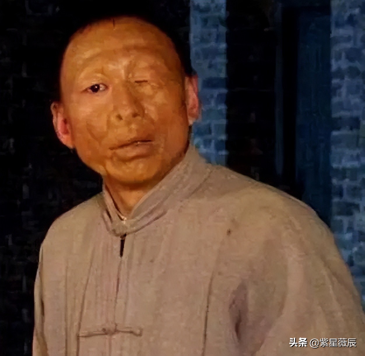 因“太丑”吓哭女演员，演汉奸太像被出租车拒载，女儿却是大美人