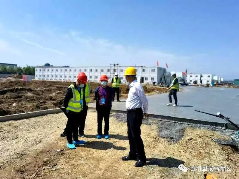 ʵ�����조�Ͷ����衱�������ݸ���Ͷ��˾����һ��С�����ص���Ŀ���費ͣ��