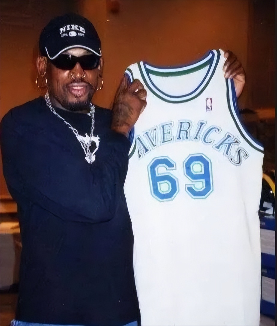 为什么nba不给穿69（不能跟拉拉队恋爱，禁止穿69号球衣，NBA这些潜规则真奇葩）