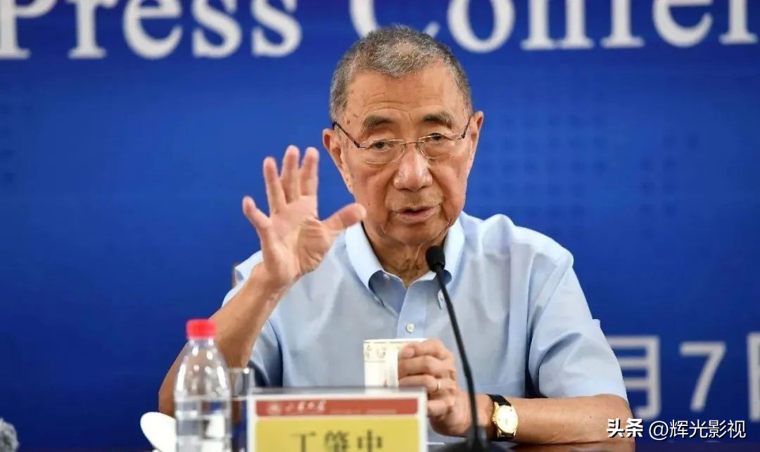 丁肇中先生的传奇人生 丁肇中教授演讲的目的是什么