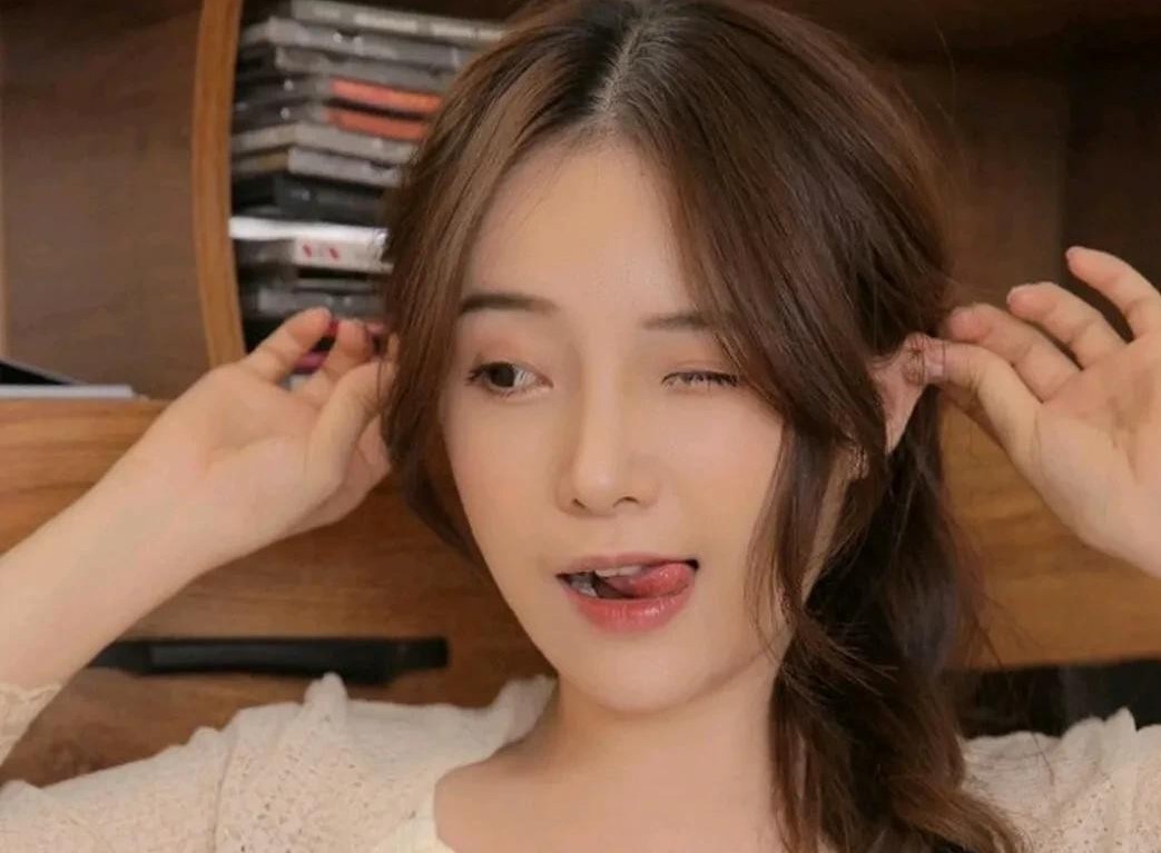 刚开始聊天撩妹套路，一问一答，深入她的内心
