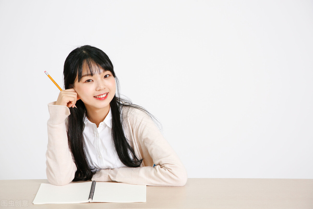 故事：爹不疼娘不爱，我这一生充满艰辛，直到考上事业单位