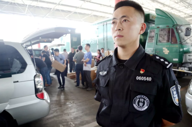 2003年高考试卷在四川被盗，启用超难备用卷，万千考生命运被改写