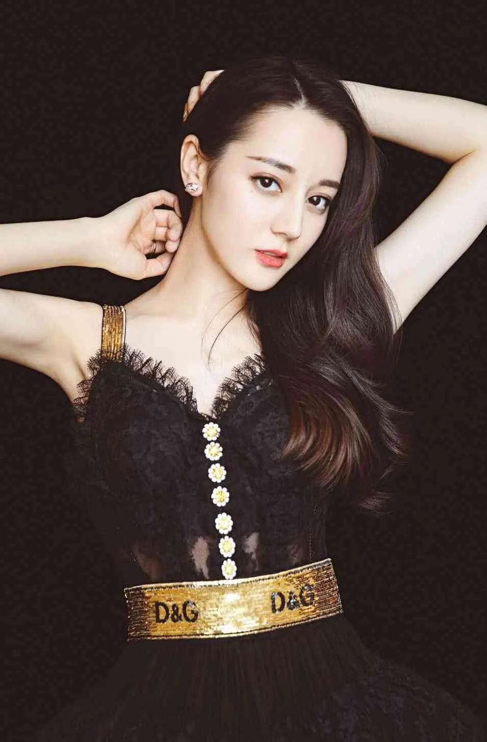 迪丽热巴2022最美靓照，女神总是百变的