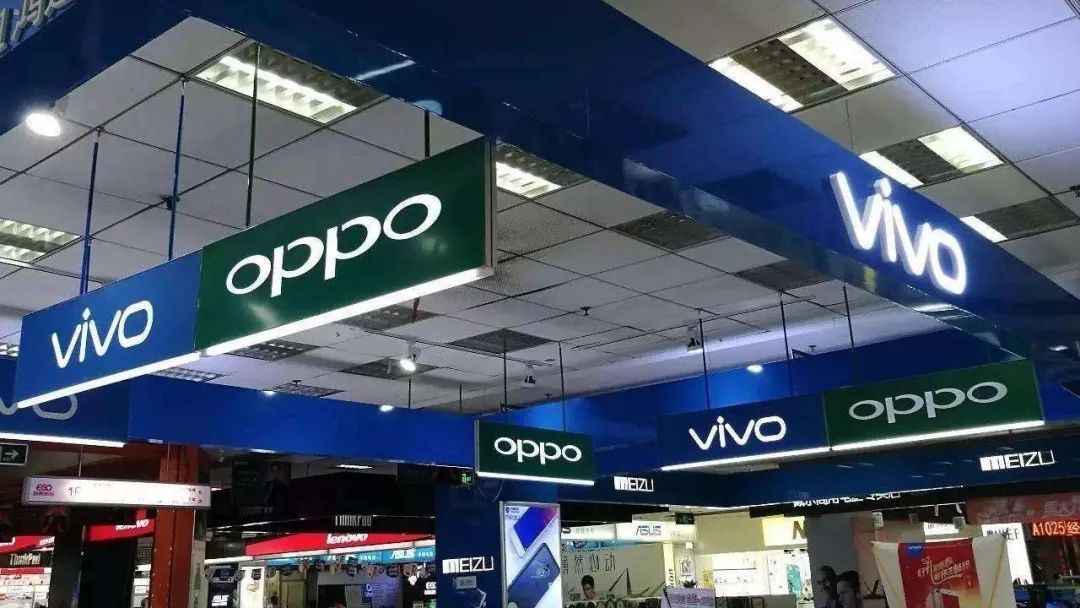 蓝厂vivo，正在落后于绿厂OPPO？