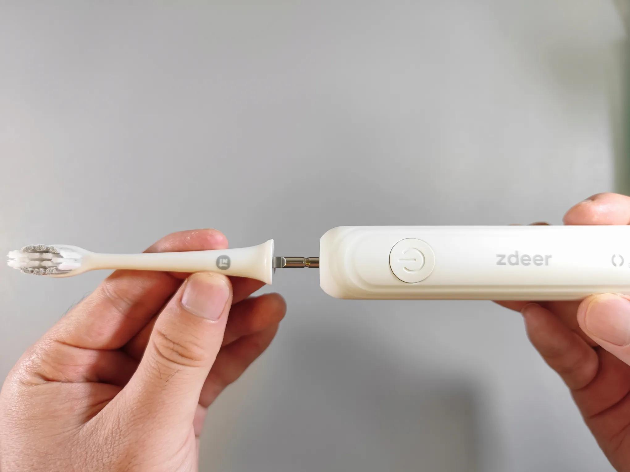 居家必备！电动牙刷小白看过来，这款左点电动牙刷你一定要知道