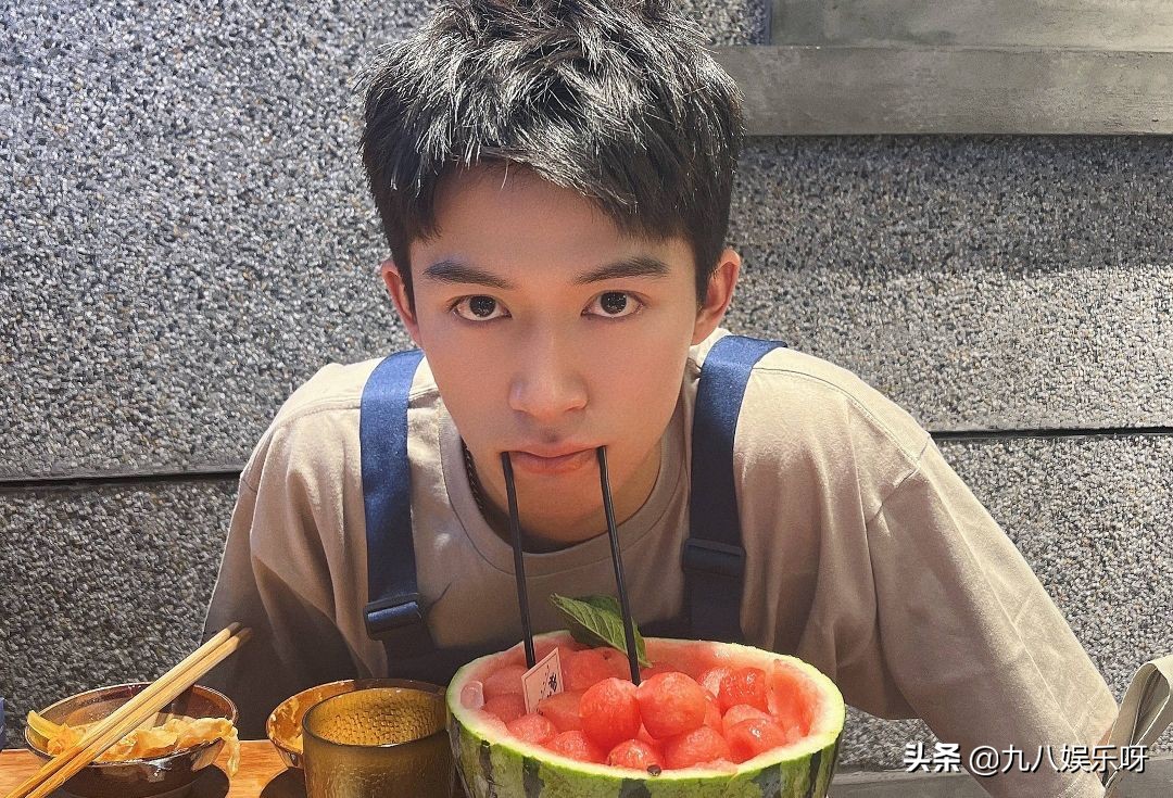 继杨紫之后，又一女演员合作三位男主，《香蜜》导演加盟助阵