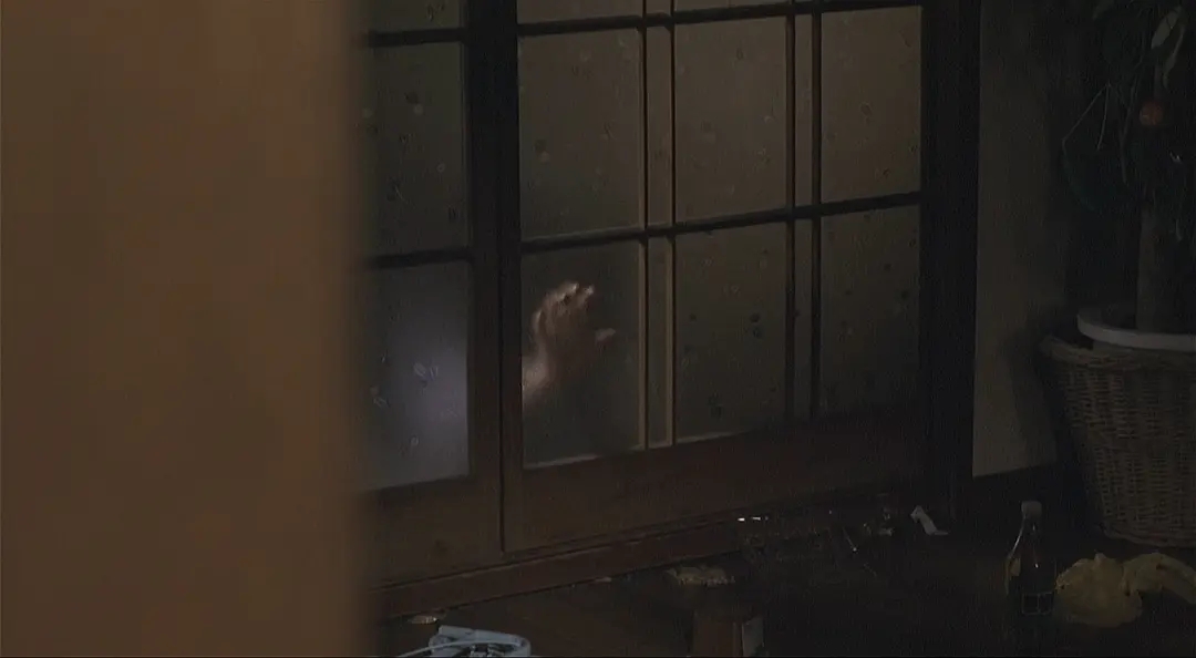 同样是恐怖片，把《咒怨》和《午夜凶铃》放在一起，差距就出来了