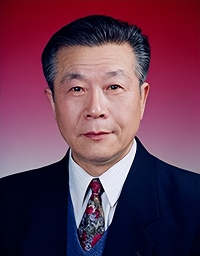 群星闪耀，50余位院士在此求学任教！南京大学“百岁学科”，实力顶尖！