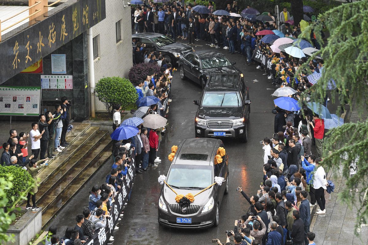 震撼！100张照片带你回顾2021，疫情第二年，这些事永远难忘...…