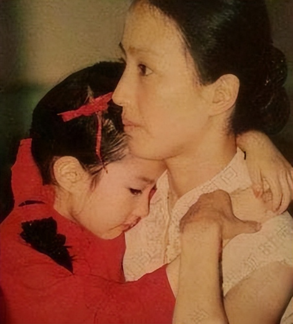 放弃婚姻和事业，若不是“天仙妈妈”刘晓莉，怎会有刘亦菲今天？