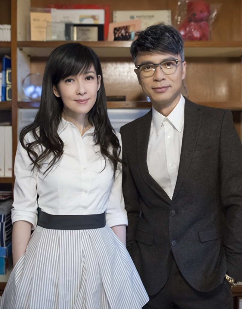 李克勤个人资料简介李克勤结过几次婚