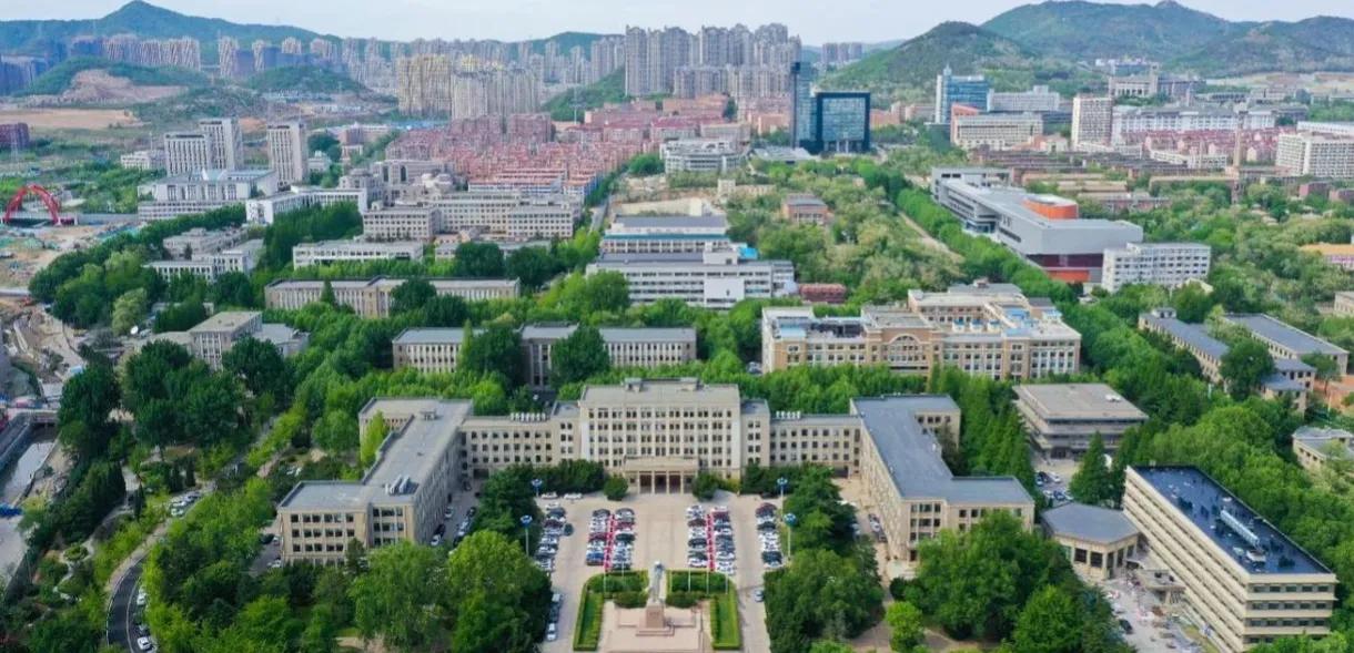 双一流出炉,辽宁省大连理工大学抢眼,校园内景色优美风光无限