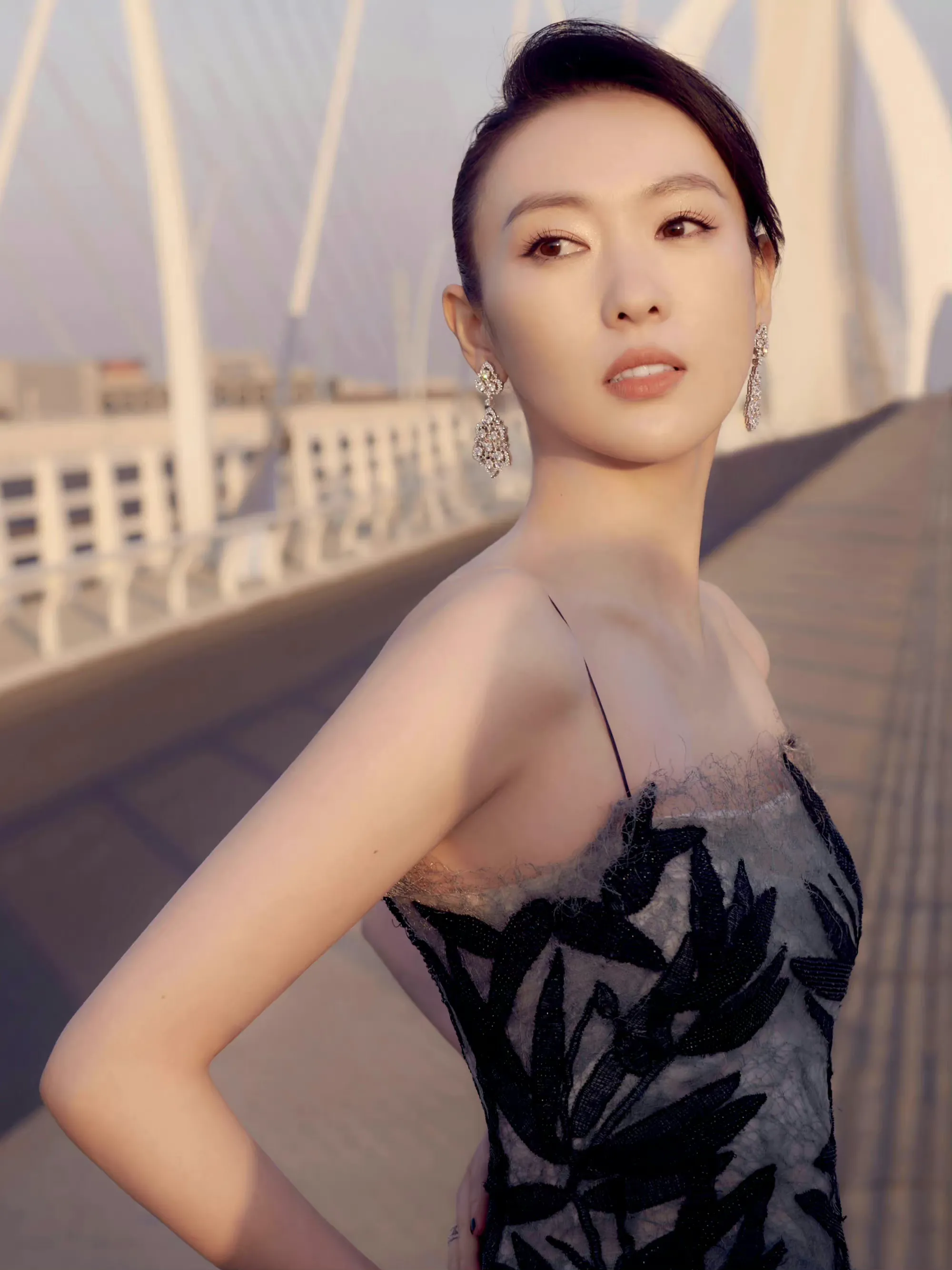 模特名单中国(给“飞天奖”红毯上最惊艳的11位女星排个名：孙俪第10，殷桃第2)