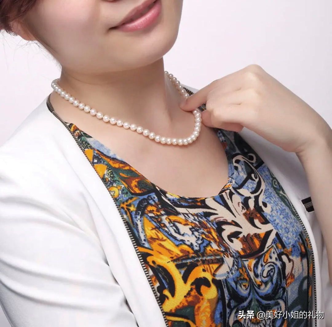 母亲节礼物系列I 细数我私藏的宝藏首饰，千元不到让妈妈闪耀起来